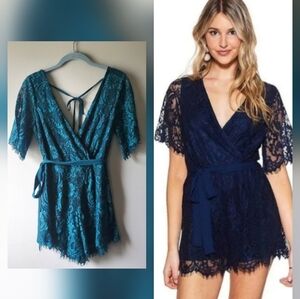 Trixxi Lace V-neck Romper / Jumpsuit Festival Coachella. Size: Small